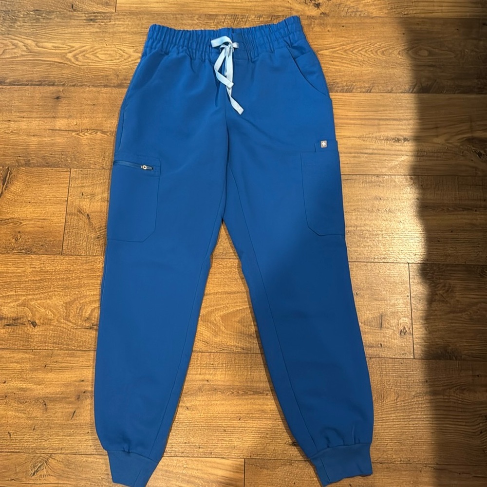 Figs Uman Royal Blue size small